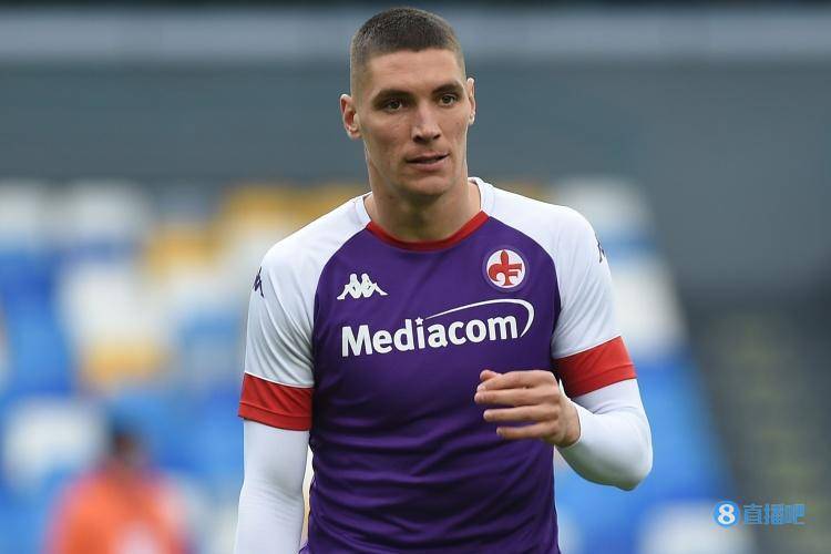 崭露头角 崭露头角