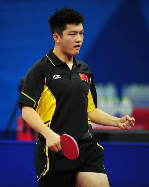 也为中国足 也为中国足