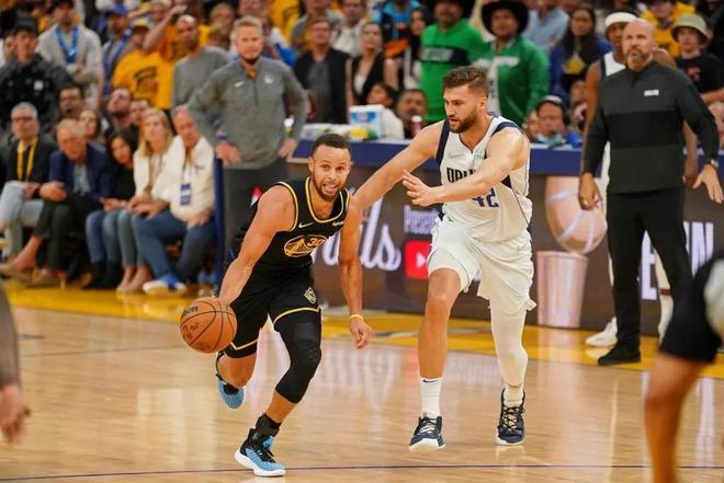 压力下的重 压力下的重