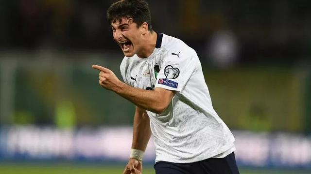 的赛场上维 的赛场上维